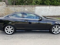 
										Mercedes C220 Amg Sport Edition full									