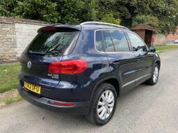 
										Volkswagen Tiguan 2.0 DSG full									