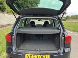 
										Volkswagen Tiguan 2.0 DSG full									