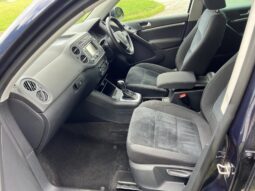
										Volkswagen Tiguan 2.0 DSG full									