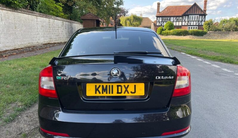 
								skoda octavia vrs full									