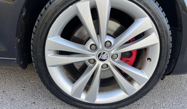 
								skoda octavia vrs full									