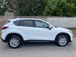 
										Mazda CX-5 SKYACTIV full									